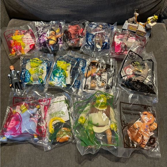 15 Shrek McDonalds Toys Early 2000’s - Picture 1 of 5